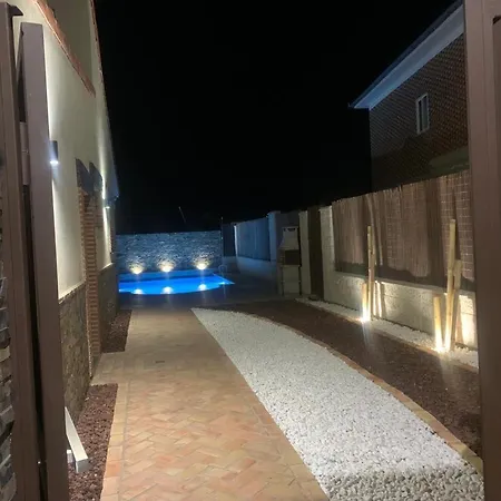 Hébergement de vacances Acogedora Con Piscina Particular Barlow Tr-cc-00426 Abadía
