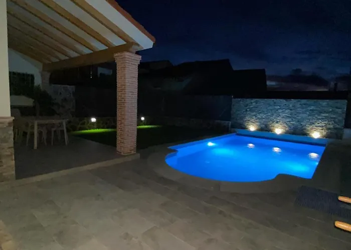 Дом отдыха Acogedora Con Piscina Particular Barlow Tr-cc-00426 Абадья