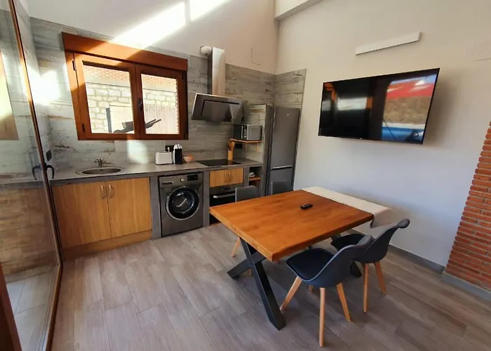 Acogedora Con Piscina Particular Barlow Tr-cc-00426